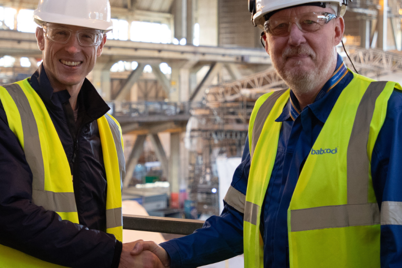 (left to right) Captain Dan Peskett with Tony Cox, Babcock’s Assistant Chief Engineer for Product Safety. Courtesy Babcock