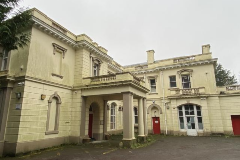 Pounds House